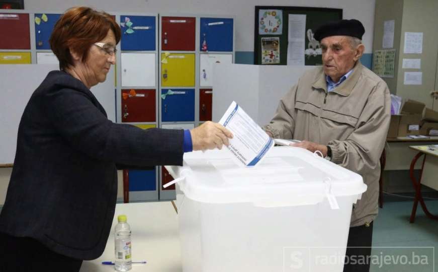 SDA osvojila najviše glasova: U Kantonu Sarajevo obrađena sva biračka mjesta